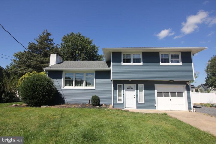 59 Old York Road  Chesterfield NJ 08515 photo
