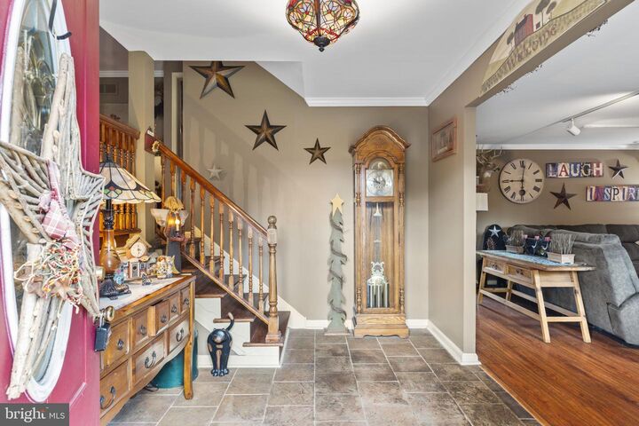Property Photo: 1324 Highland Avenue PA 19034