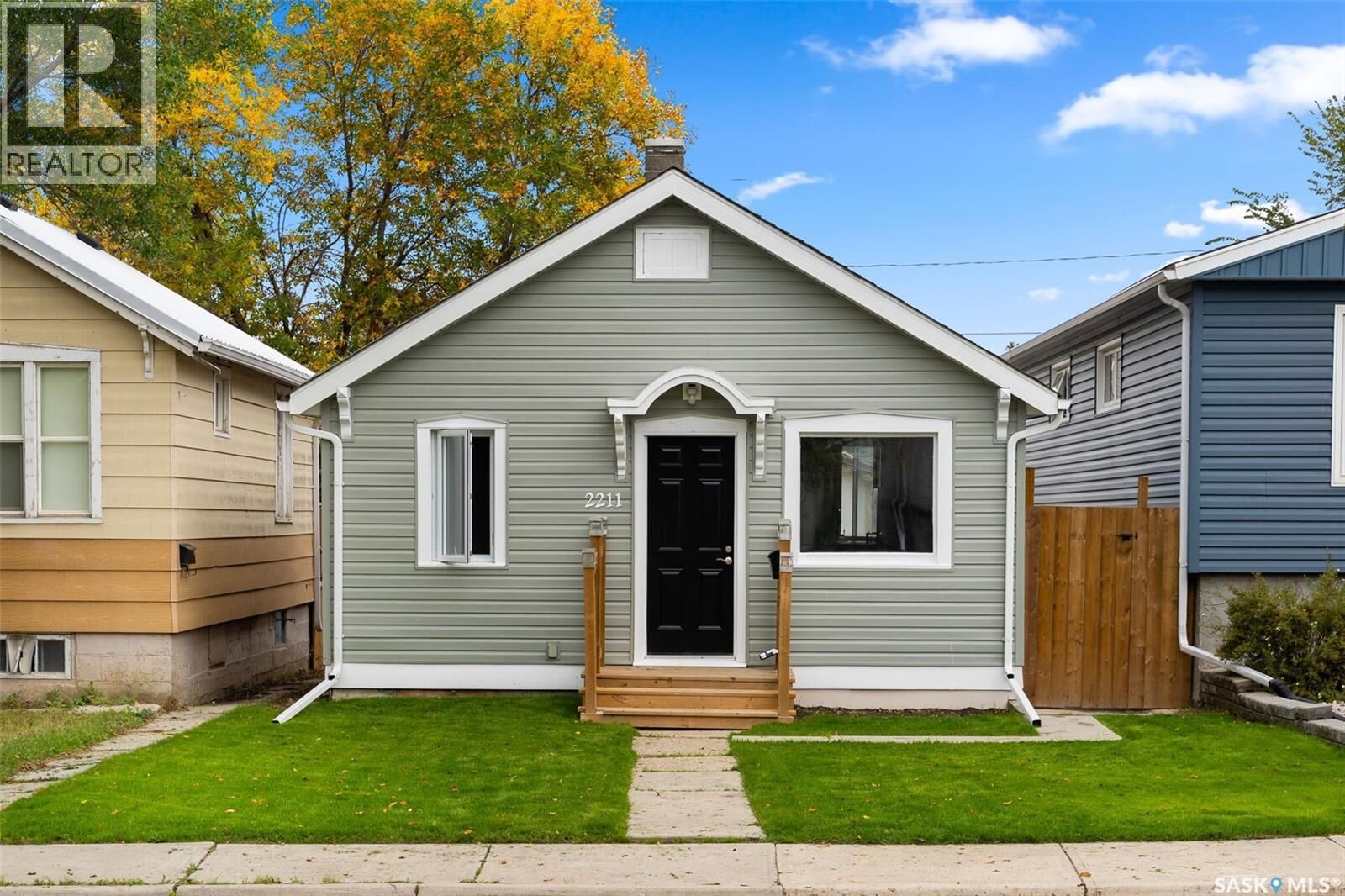 Photo de la propriété: 2211 McDonald Street SK S4N 2Y9