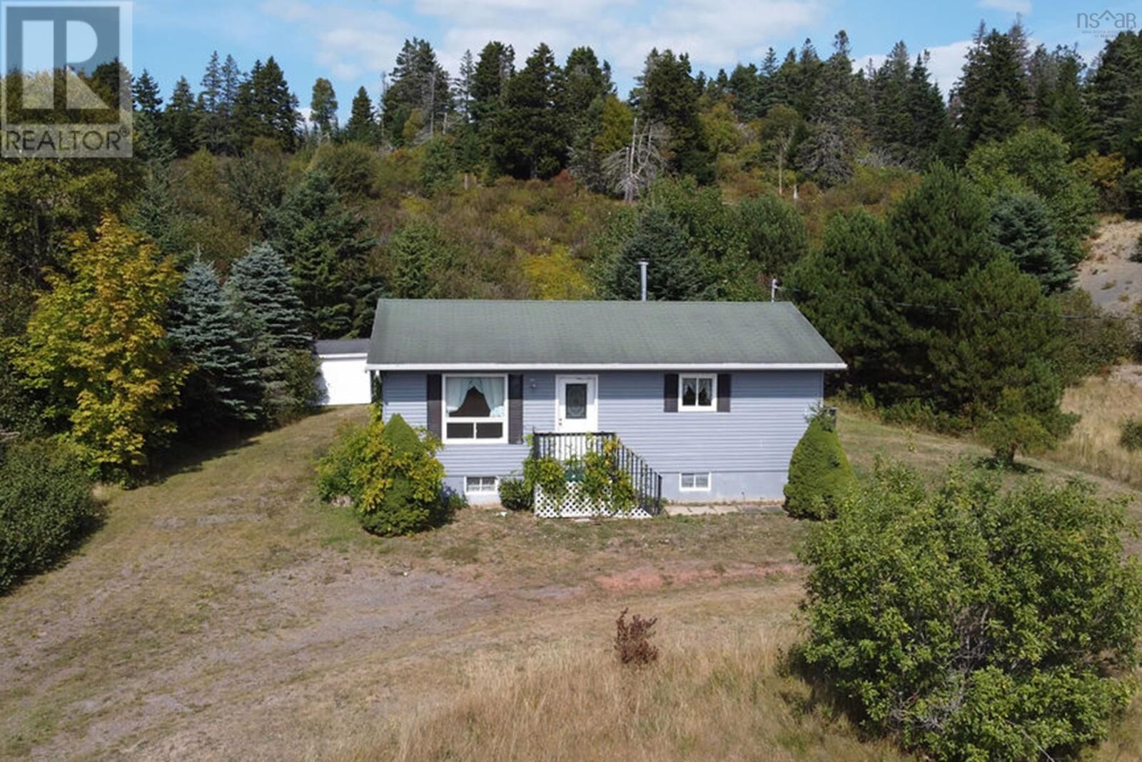 Photo de la propriété:  8013 Highway 209  NS B0M 1S0 