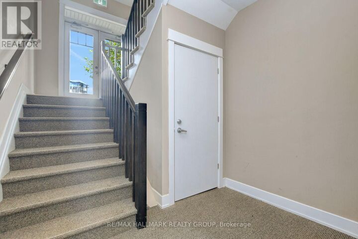 Property Photo: 486 Via Verona Avenue 1 ON K2J 6B3