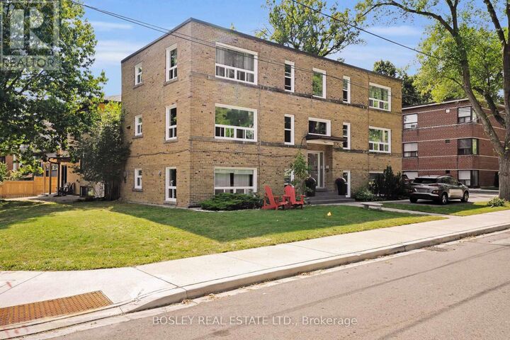 Property Photo: 41 Marina Avenue 5 ON M8W 1K5