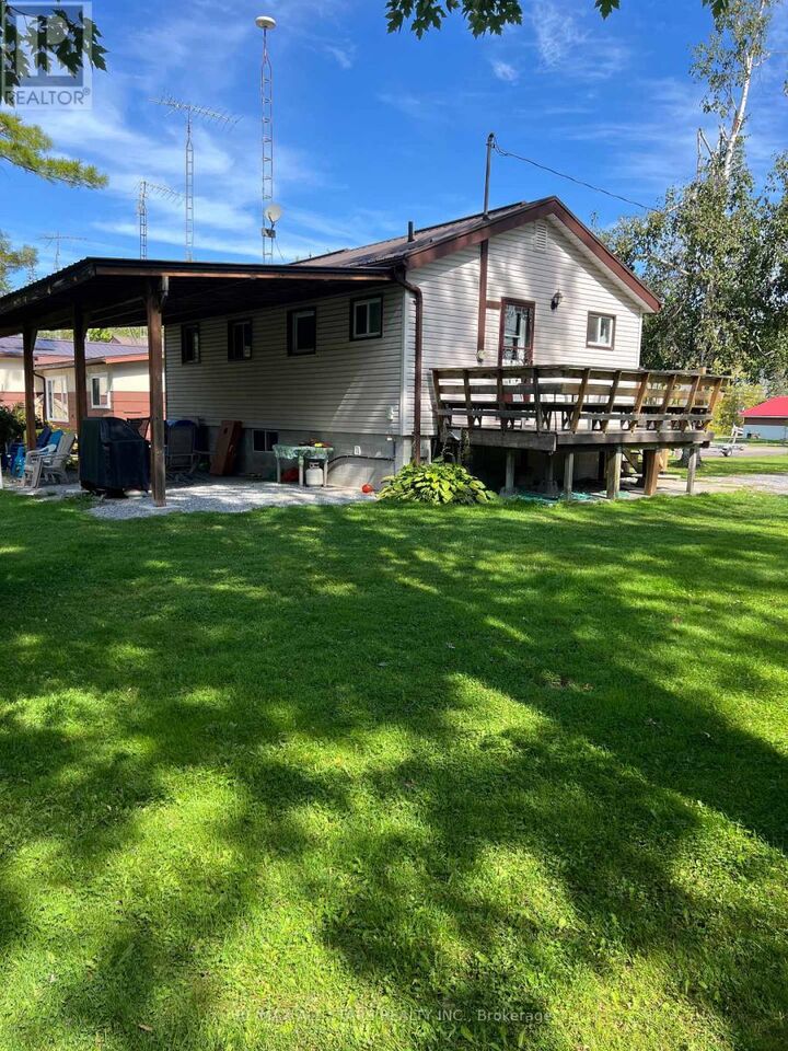 Property Photo:  9 Sackitt Road  ON K0M 1N0