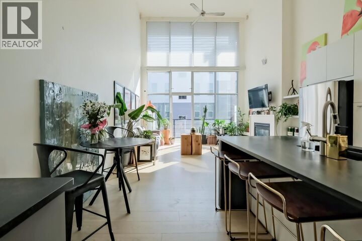 Photo de la propriété:  1289 Ellis Street 412  BC V1Y 9X6 