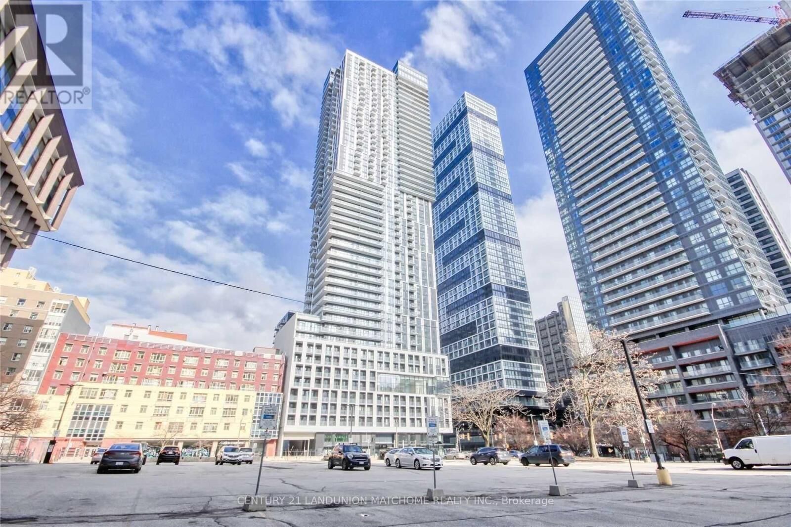 Property Photo:  251 Jarvis Street 2505  ON M5B 0C3 