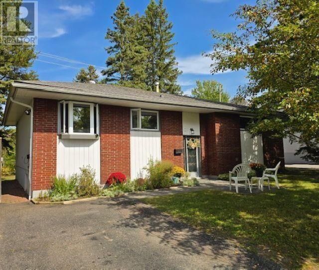 Property Photo:  134 Hinton Ave  ON P7A 7E2 