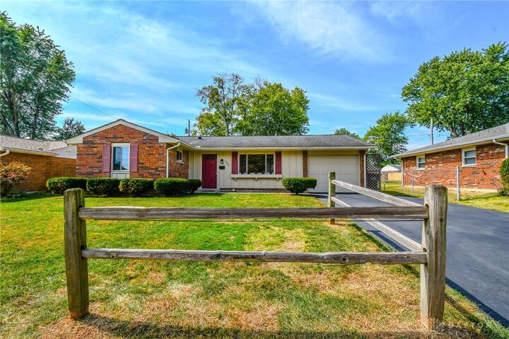 Property Photo:  2758 Wyoming Drive  OH 45385 