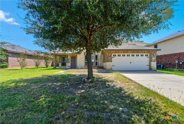 Property Photo:  1513 Starlight Drive  TX 76502 