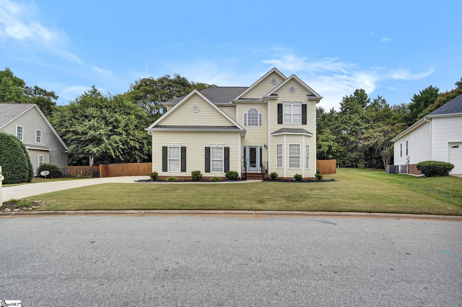 Property Photo:  16 Paddock Run Lane  SC 29681-5368 