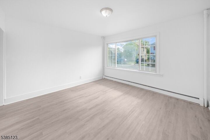 Property Photo:  13 Melbourne Ct  NJ 07095 
