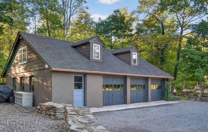 Property Photo:  26 Mill Lane  NJ 07826 