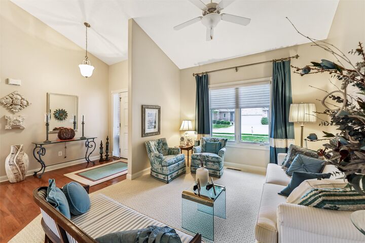 Property Photo: 16691 Valleyview Lane IA 50325