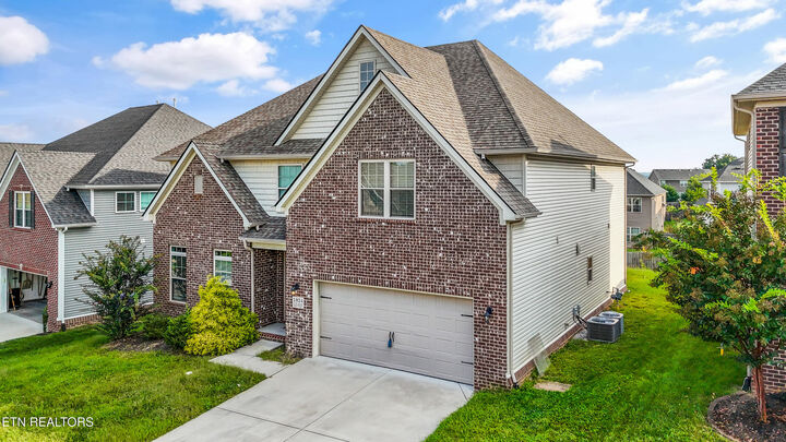 Property Photo:  1824 Glen Shady Blvd  TN 37922 