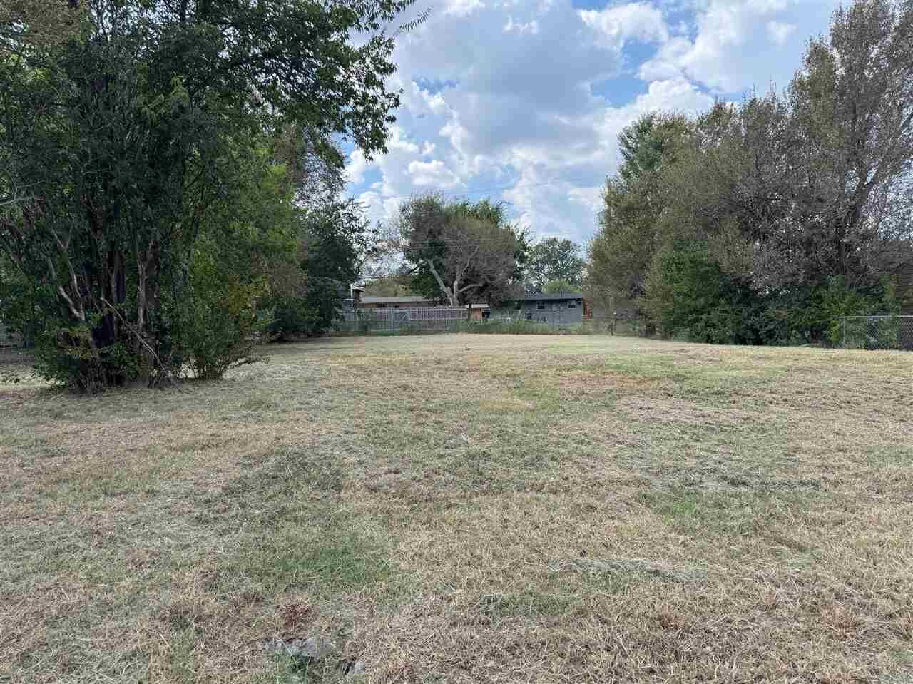 Property Photo: 2318 NW 30th St OK 73505