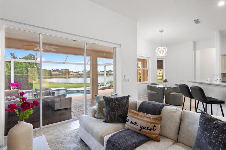 Property Photo:  4913 Three Oaks Boulevard  FL 34233 