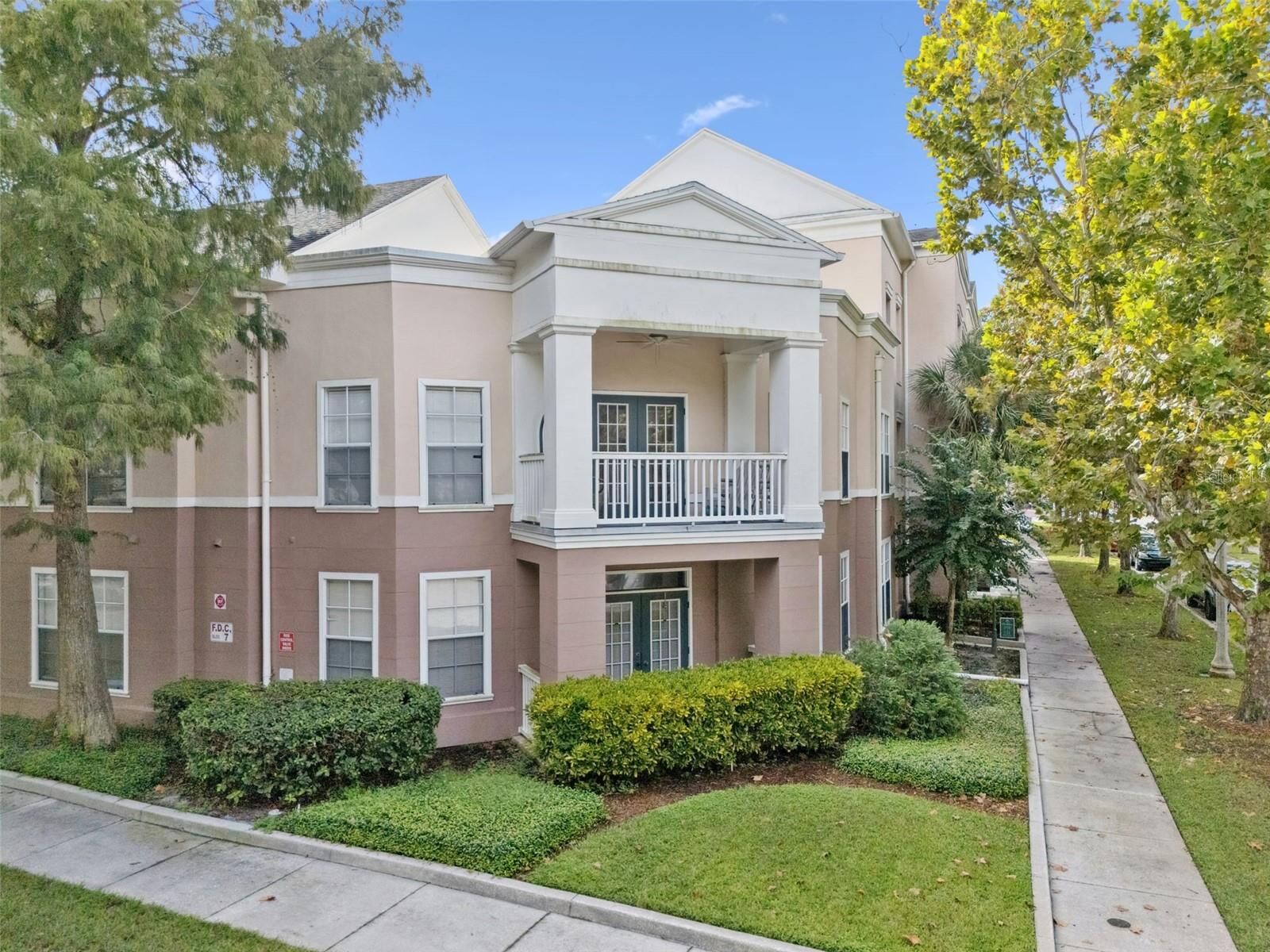 Property Photo: 531 Water Street 531 FL 34747