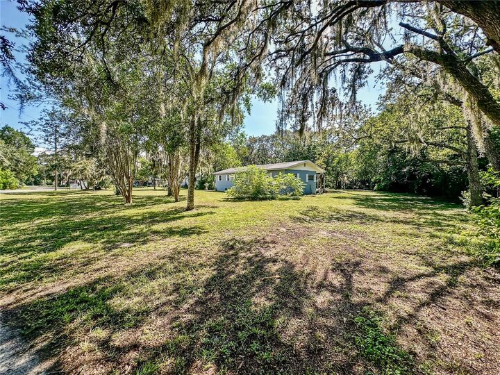Property Photo: 13103 Grassy Lane FL 34669