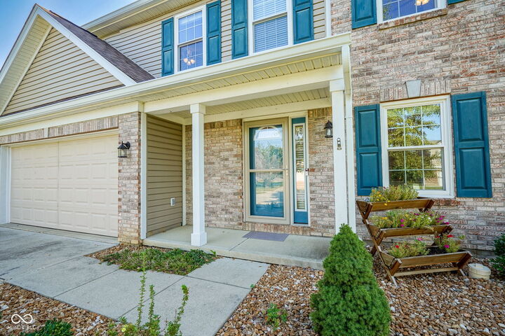 Property Photo:  2183 S Moeller Circle  IN 46163 