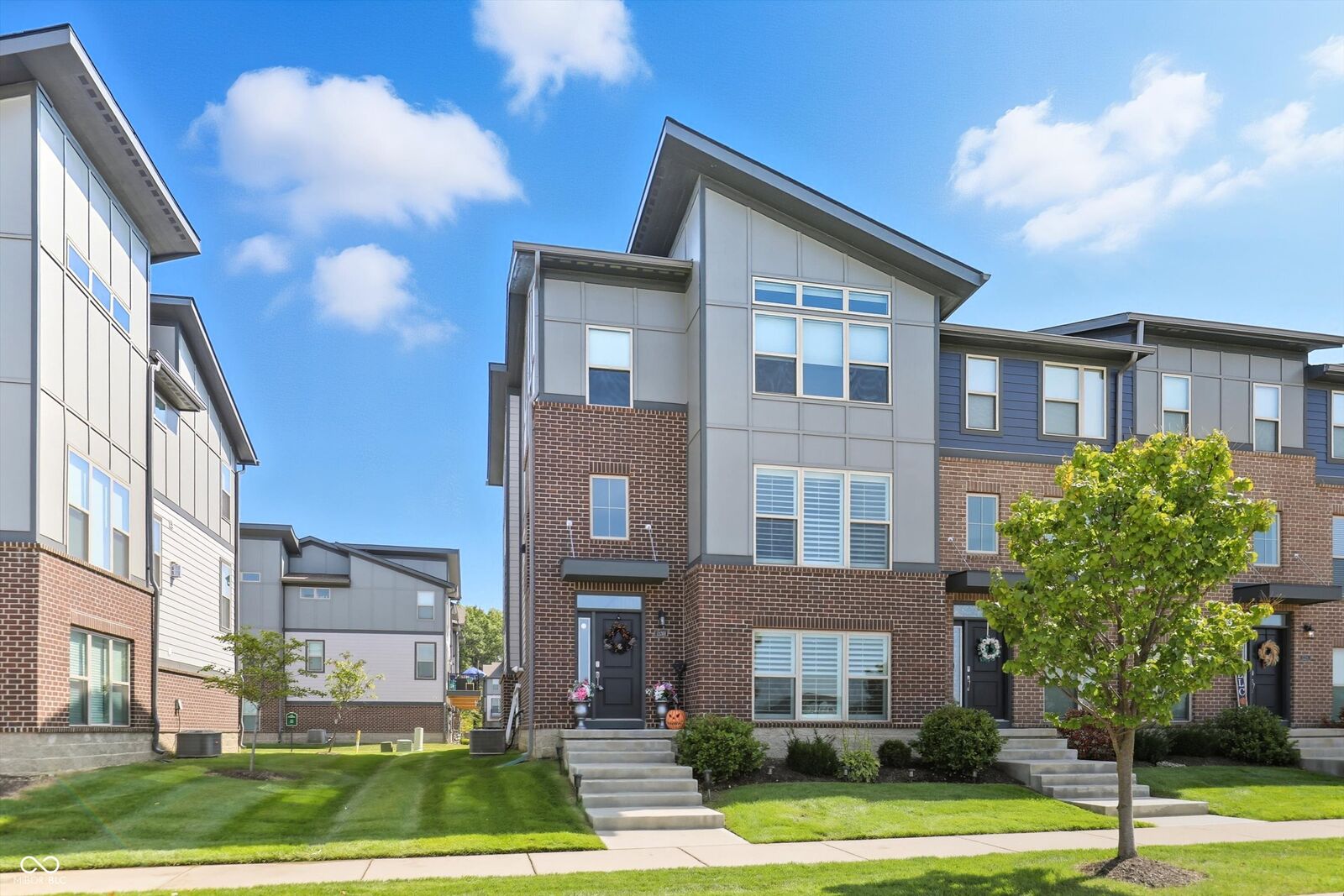 Property Photo:  13301 Minden Drive  IN 46037 