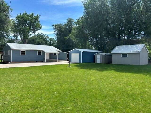 Property Photo:  801 Galveston Avenue  SD 57747 