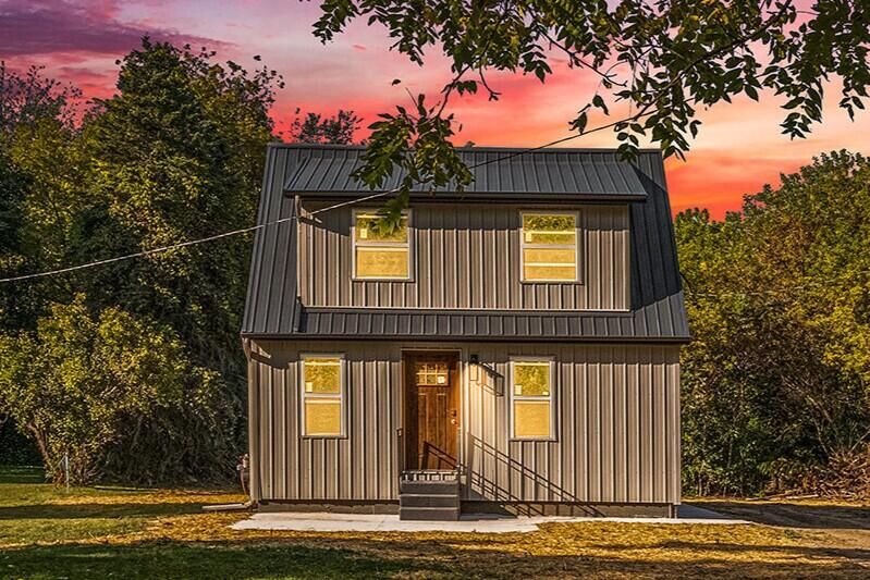 Property Photo:  5162 Vrooman Road  MI 49201 