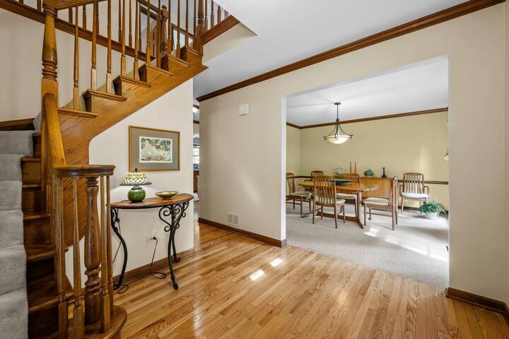 Property Photo:  743 Arlington Avenue  IL 60565 