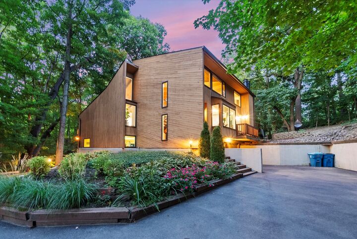 11905 S Lakewood Avenue  Palos Park IL 60464 photo