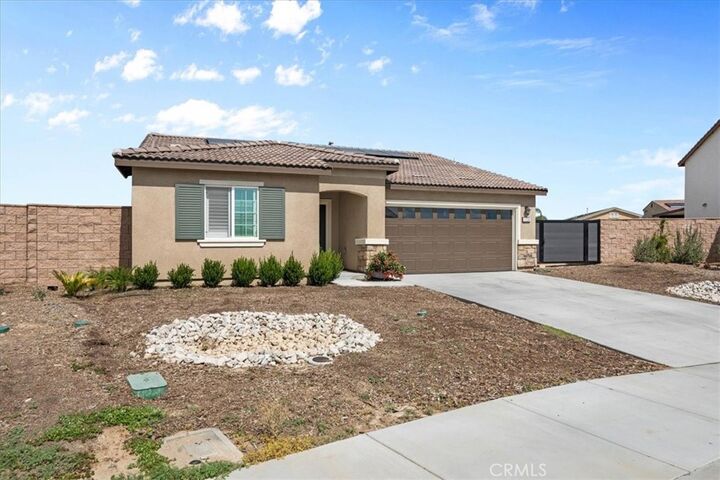 Property Photo:  1134 Everlasting Drive  CA 92571 