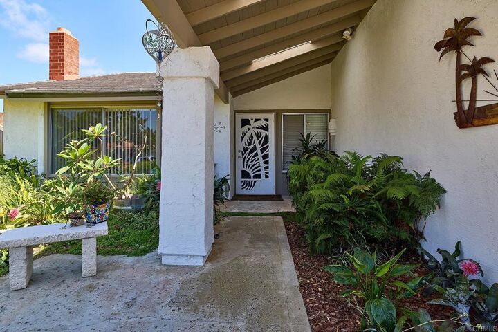 Property Photo:  379 Trailview  CA 92024