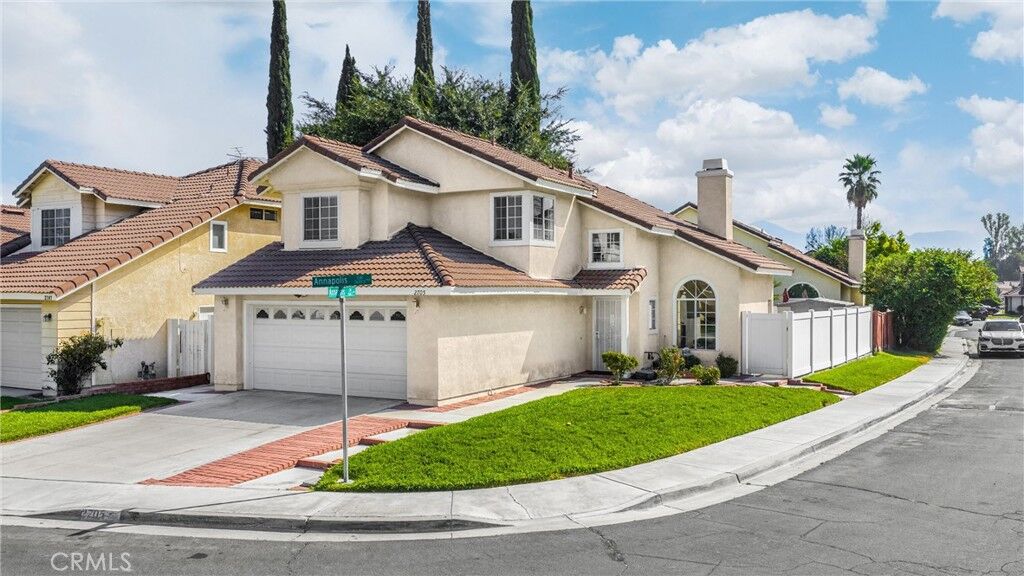 Property Photo:  2705 Annapolis Circle  CA 92408 