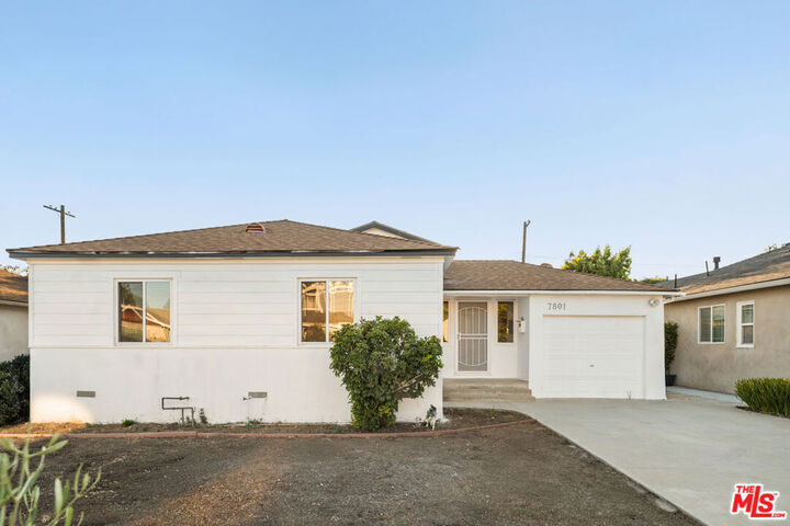 7801 Goddard Avenue  Los Angeles CA 90045 photo