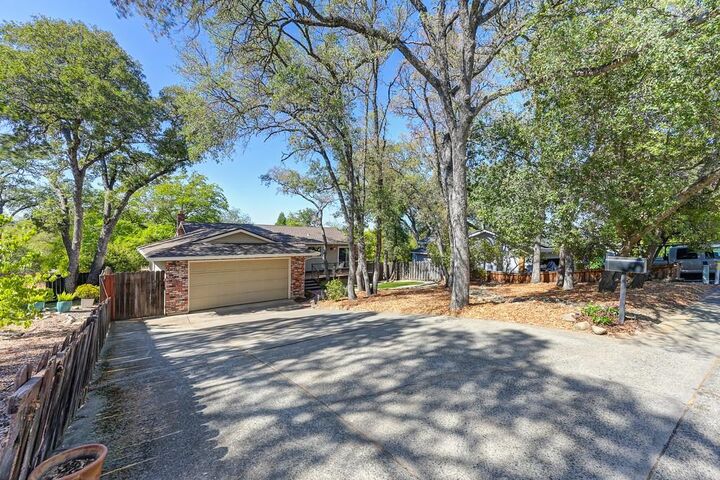 Property Photo:  2498 Starmount Way  CA 95762 