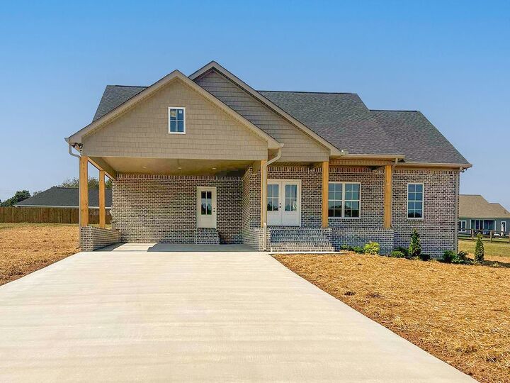 34 Baker Ct  Lawrenceburg TN 38464 photo