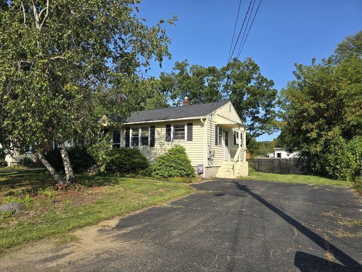 Property Photo: 16 Myers Court VT 05403