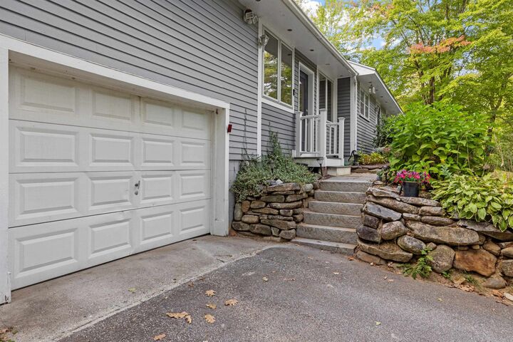 Property Photo: 362 Old Henniker Road NH 03229
