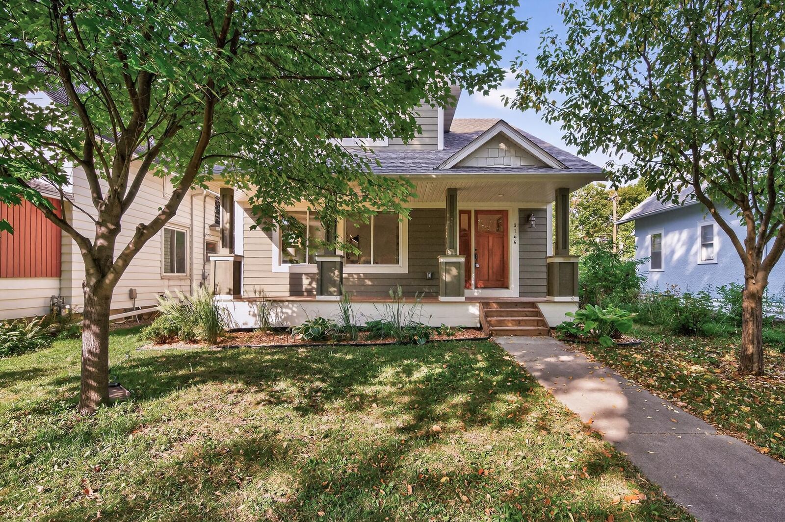 Property Photo:  3144 40th Avenue S  MN 55406 