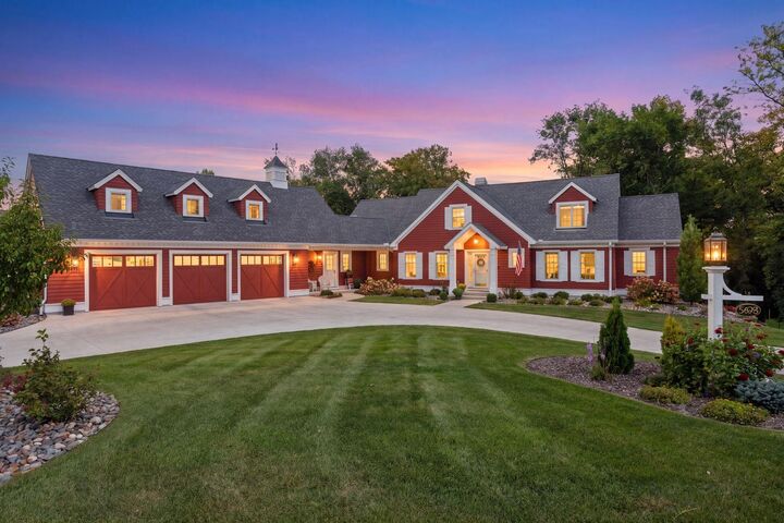 Property Photo:  3698 Woodland Cove Parkway  MN 55331 