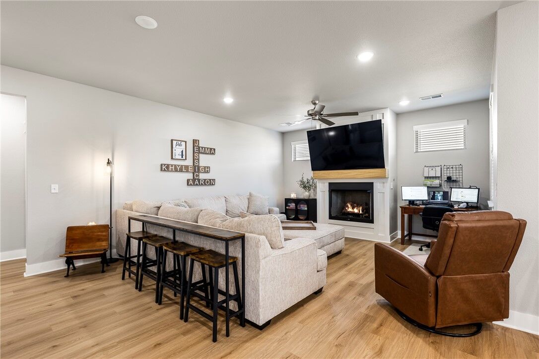 Property Photo: 2220 Langford Street AR 72751