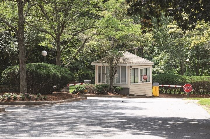 Property Photo:  250 Hammond Pond Parkway 615N  MA 02467 