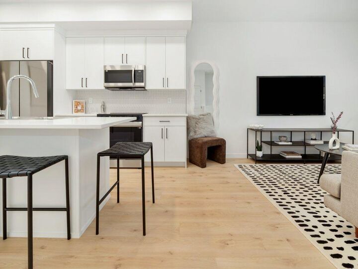 Property Photo: 2934 47 Street S AB T1K 8L4