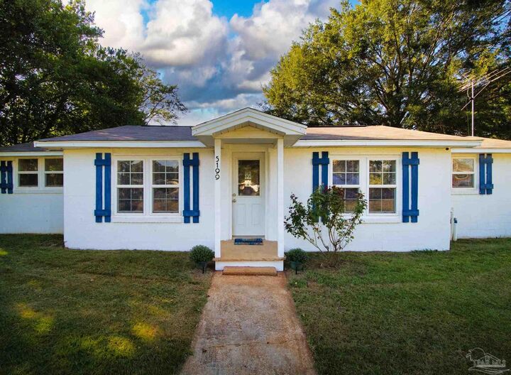 5199 Spring St  Jay FL 32565 photo