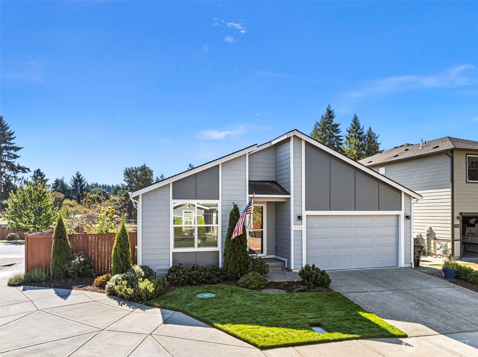 Property Photo:  7727  22nd Lane SE  WA 98503 