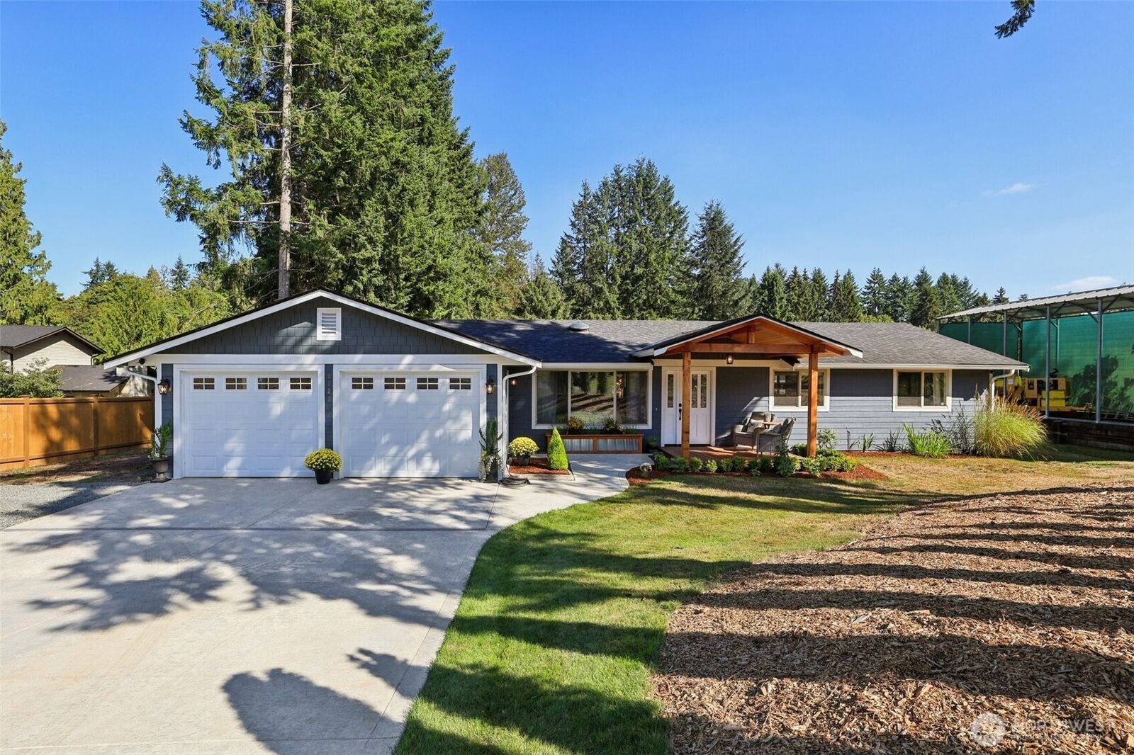 Property Photo:  8121  145th Drive SE  WA 98290 