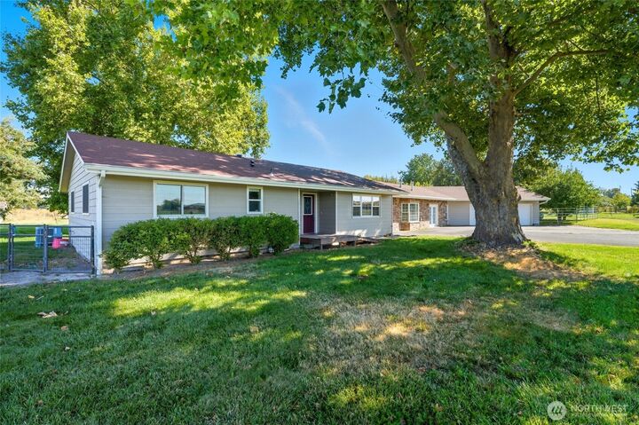 Property Photo:  85327  Highway 339  OR 97862 