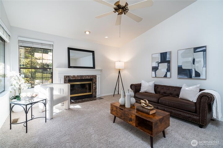 Property Photo:  16181 SE 33rd Circle  WA 98008 