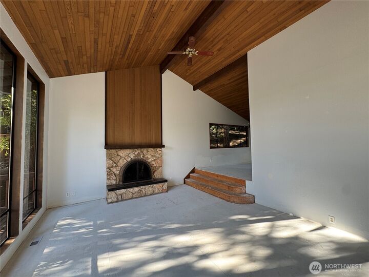 Property Photo:  3207  176th Court NE  WA 98052 