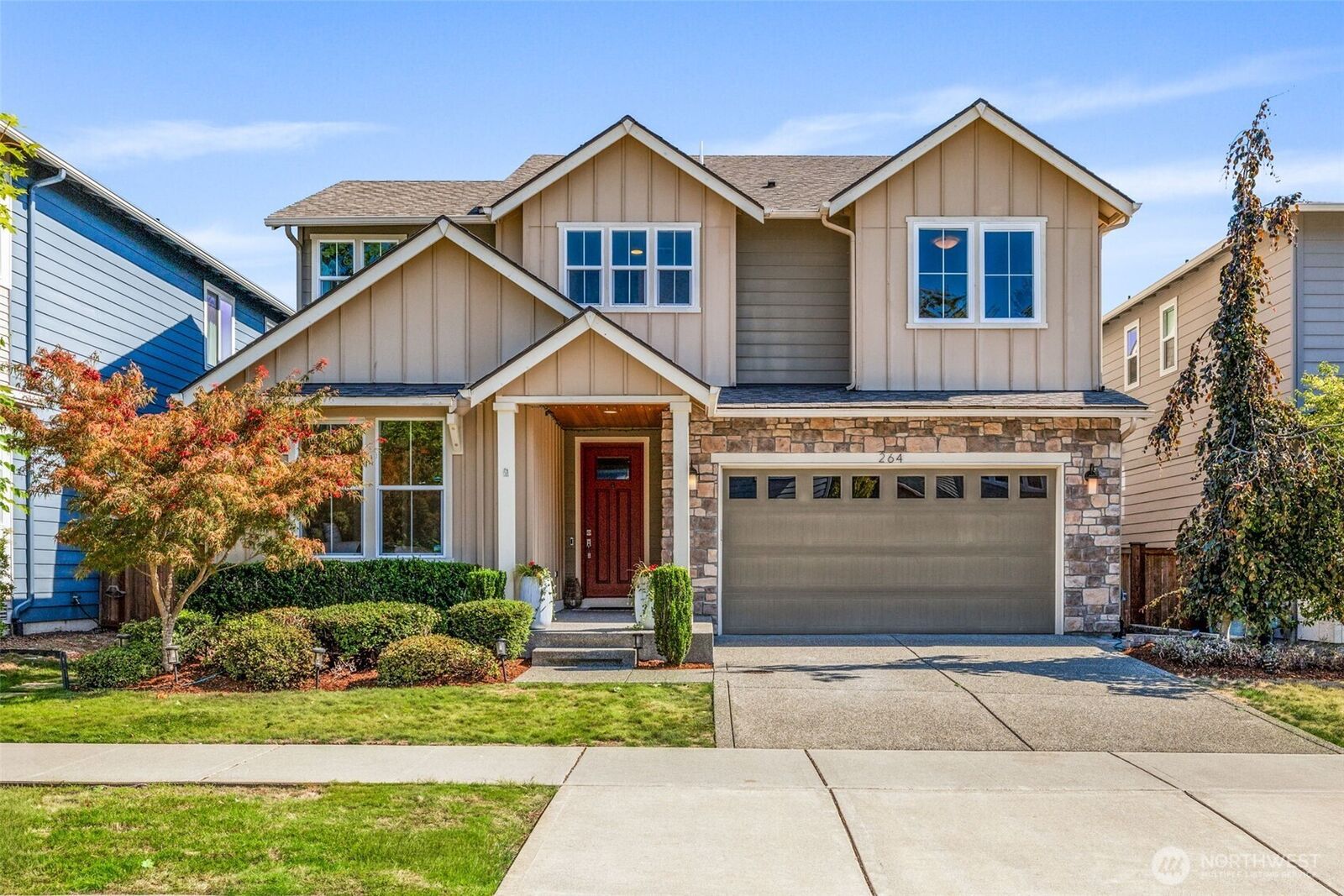 Property Photo: 264 Field Place SE WA 98059