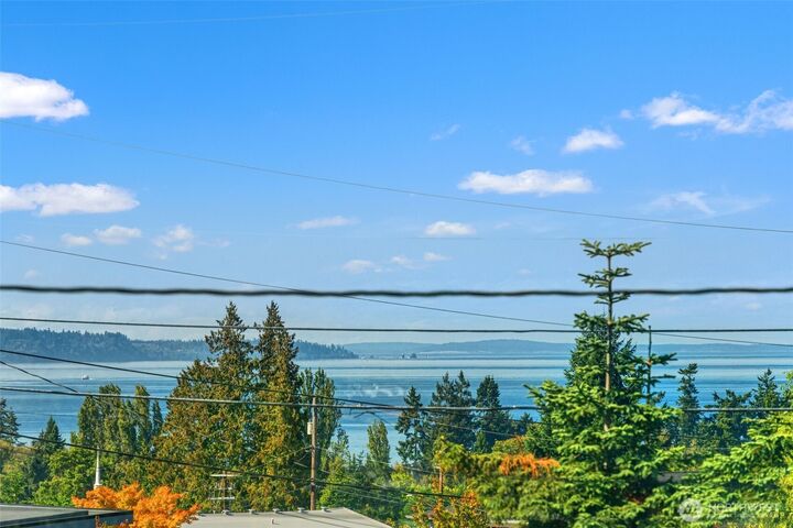 1026  Glen Street  Edmonds WA 98020 photo