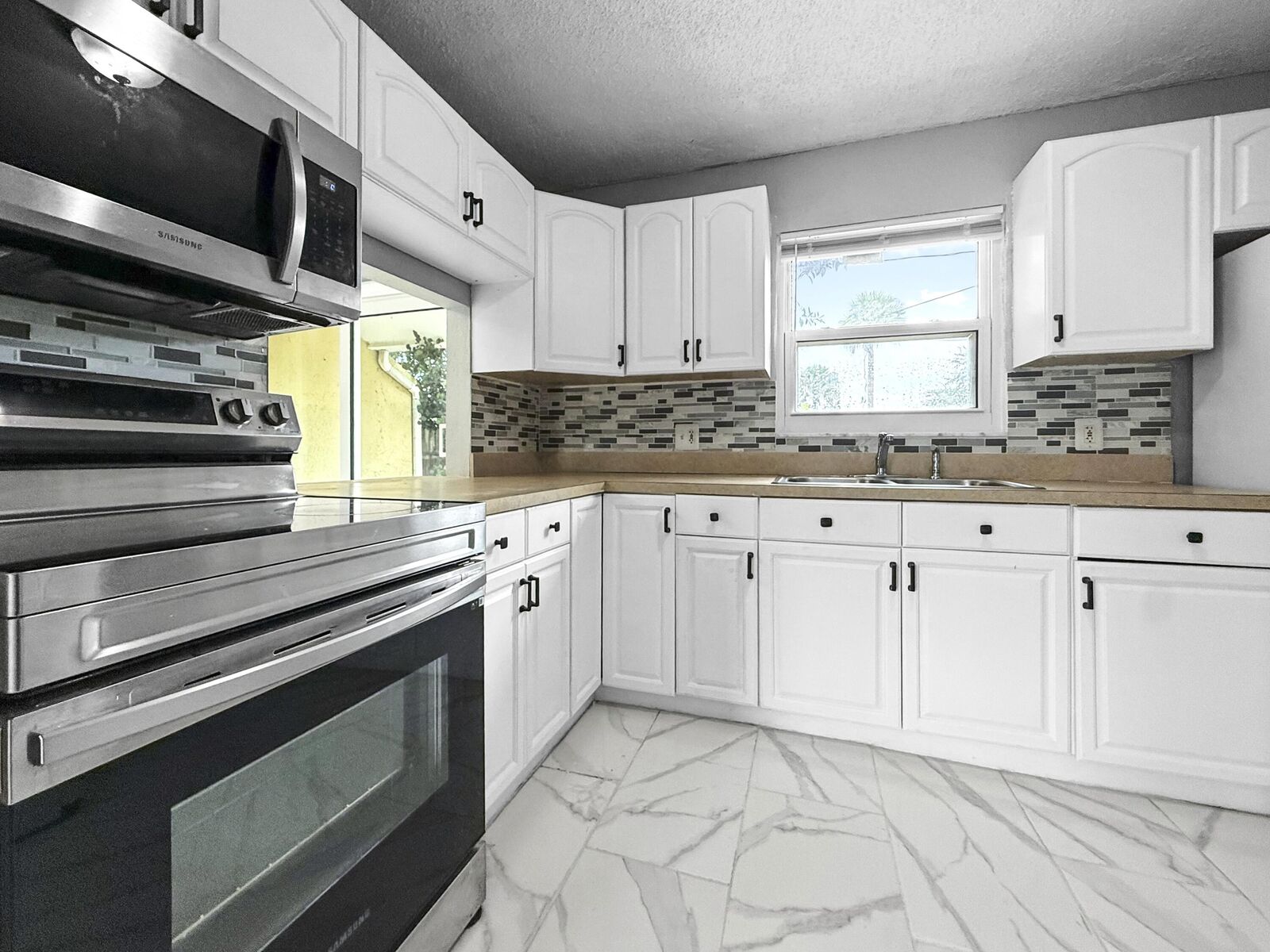 Property Photo:  4679 Martha Louise Drive  FL 33417 