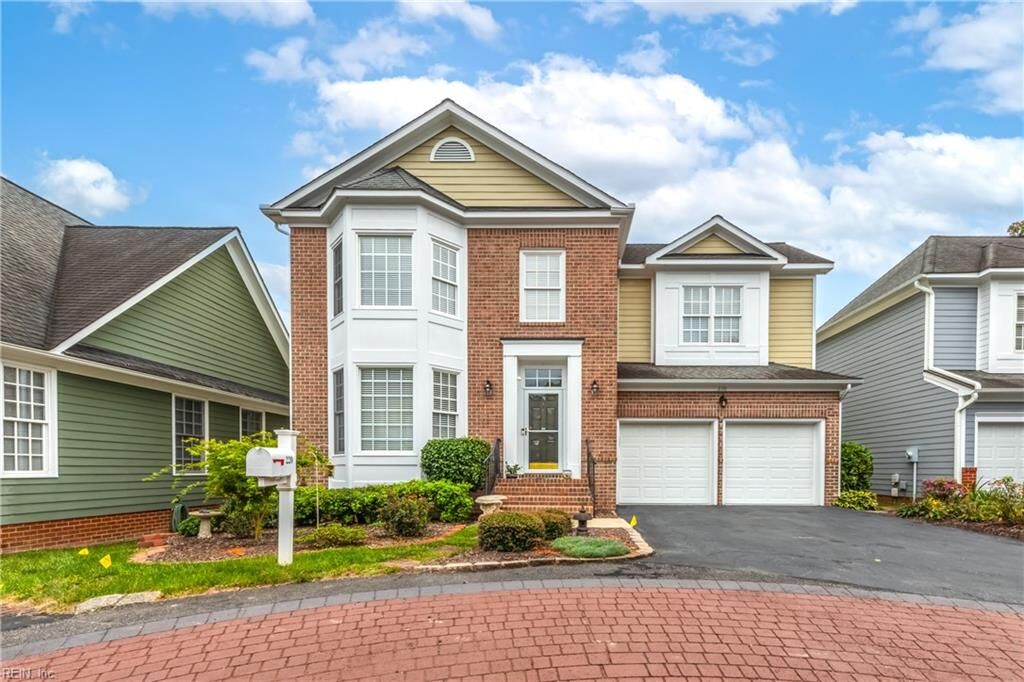 Property Photo:  220 Suri Dr  VA 23185 